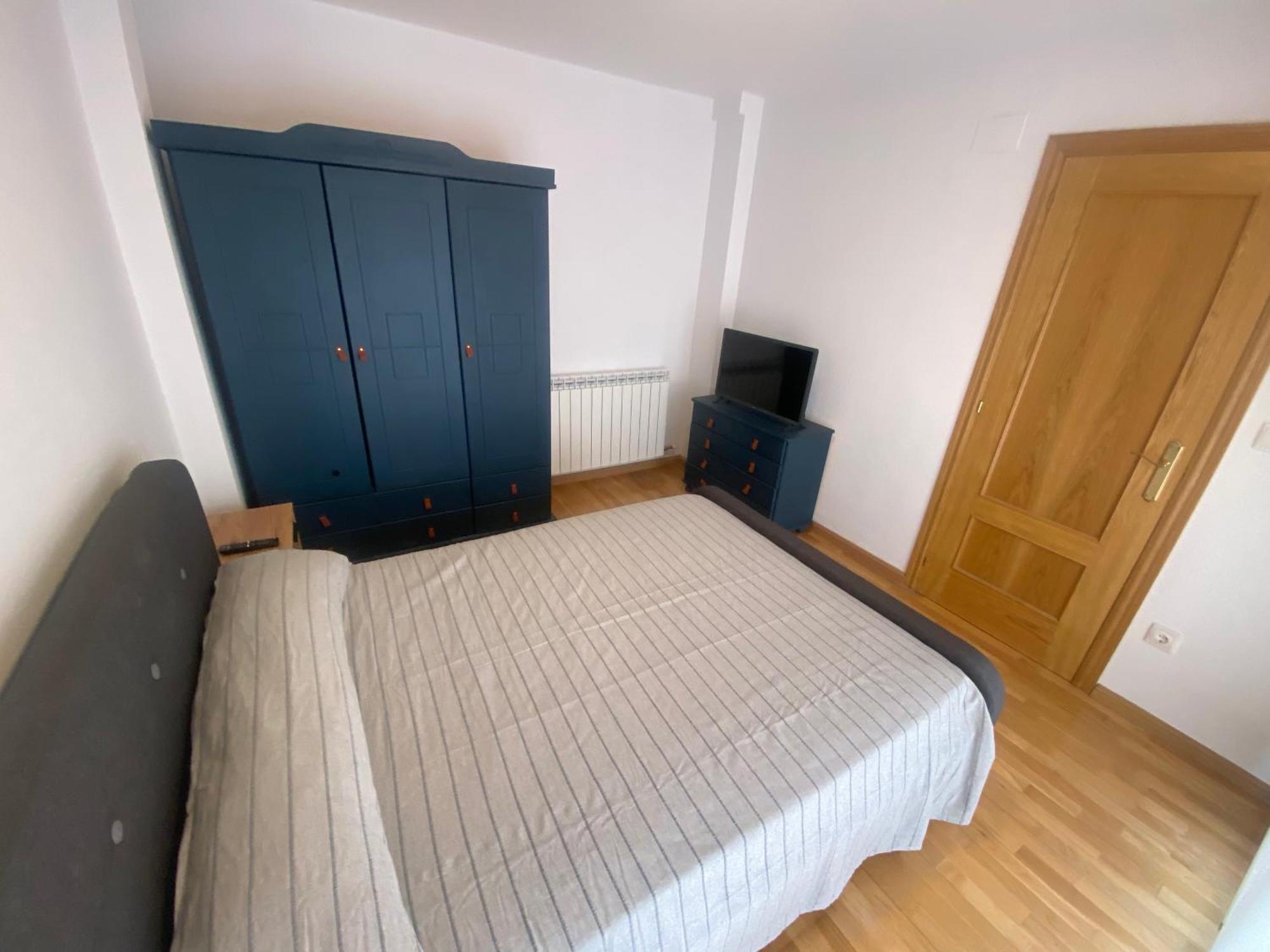 Apartamento Centrico Con Garaje Jaca Exterior photo