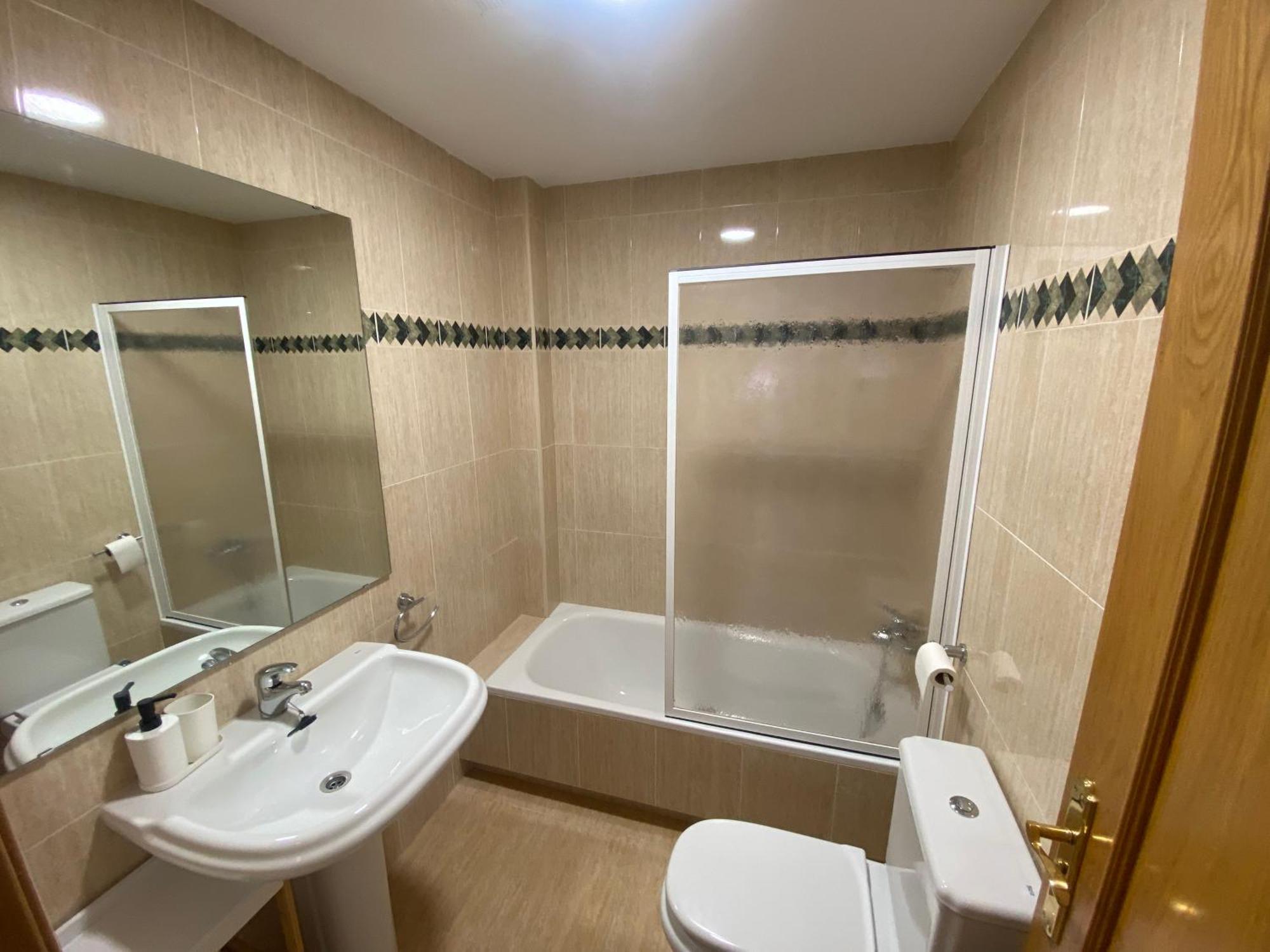 Apartamento Centrico Con Garaje Jaca Exterior photo